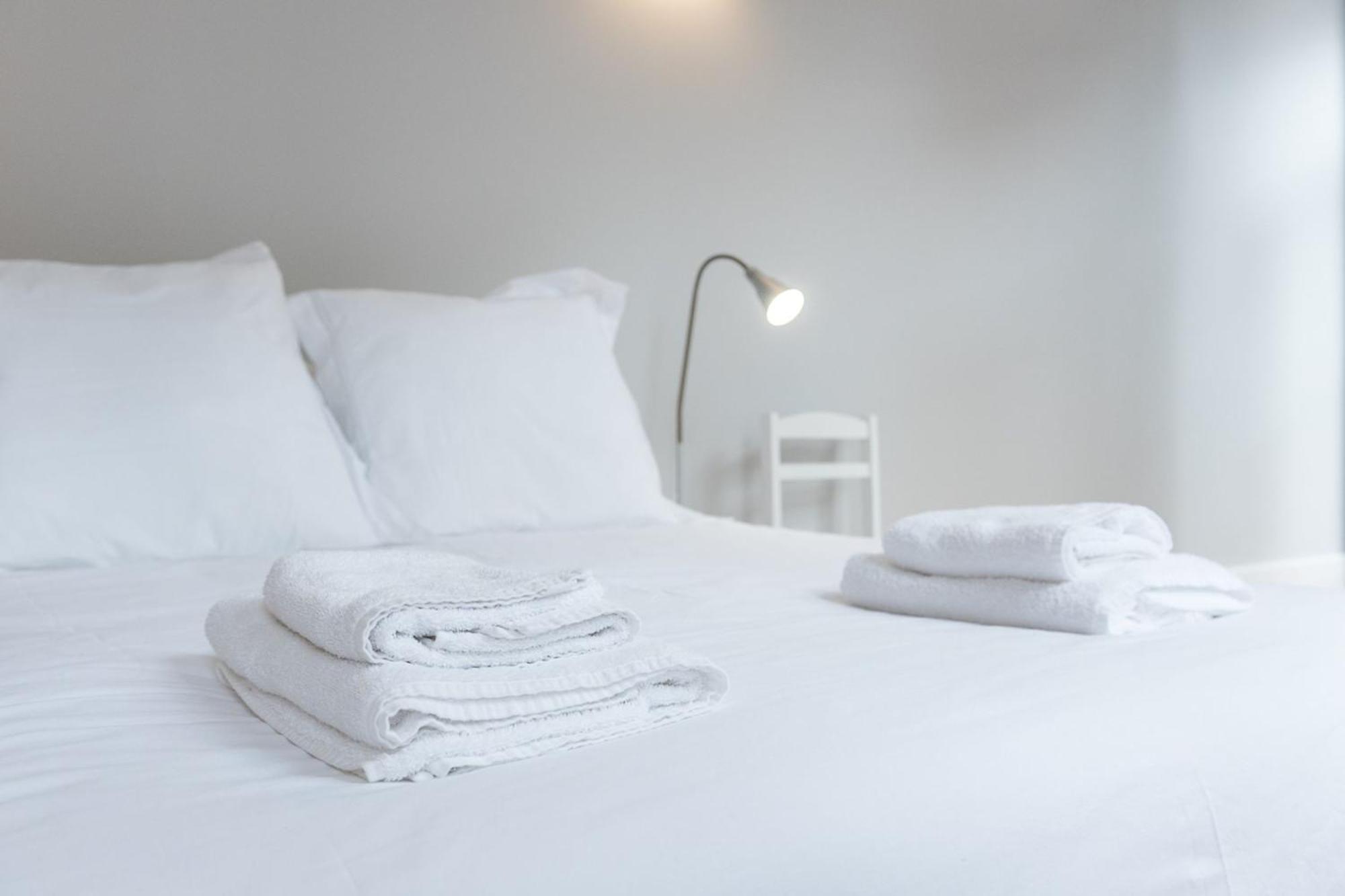 Lovelystay - Porto Windows With Ac By Central Station Exterior photo